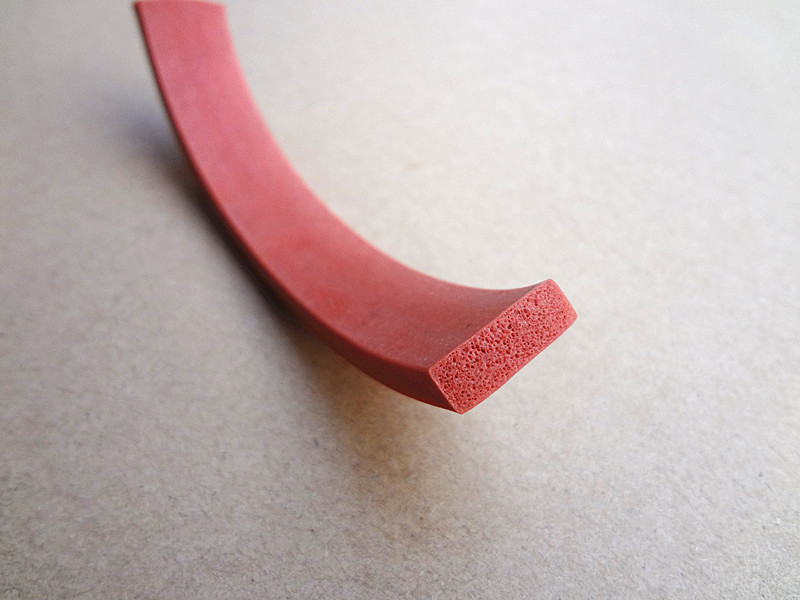 SILICONE RUBBER SEAL STRIP