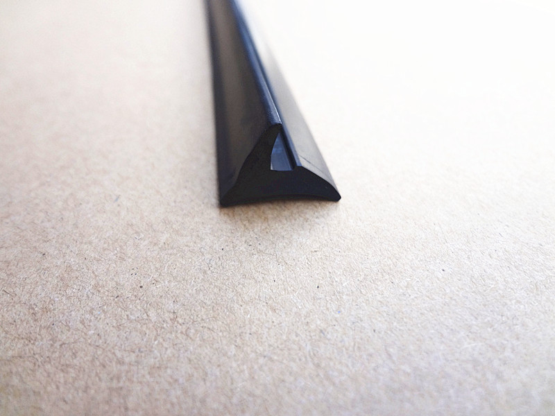 EPDM rubber extrusion profile